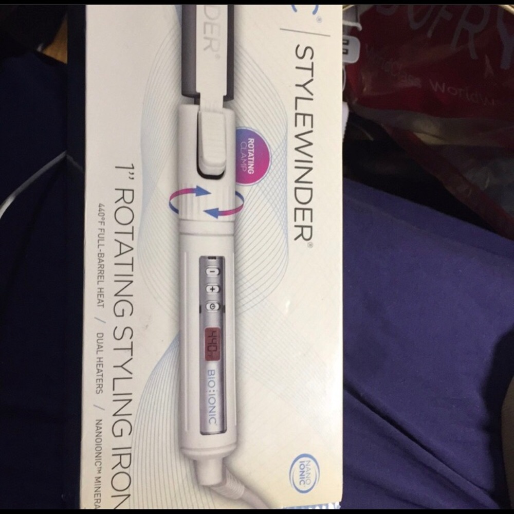 SOLD*** Bio Ionic StyleWinder™ Rotating Iron